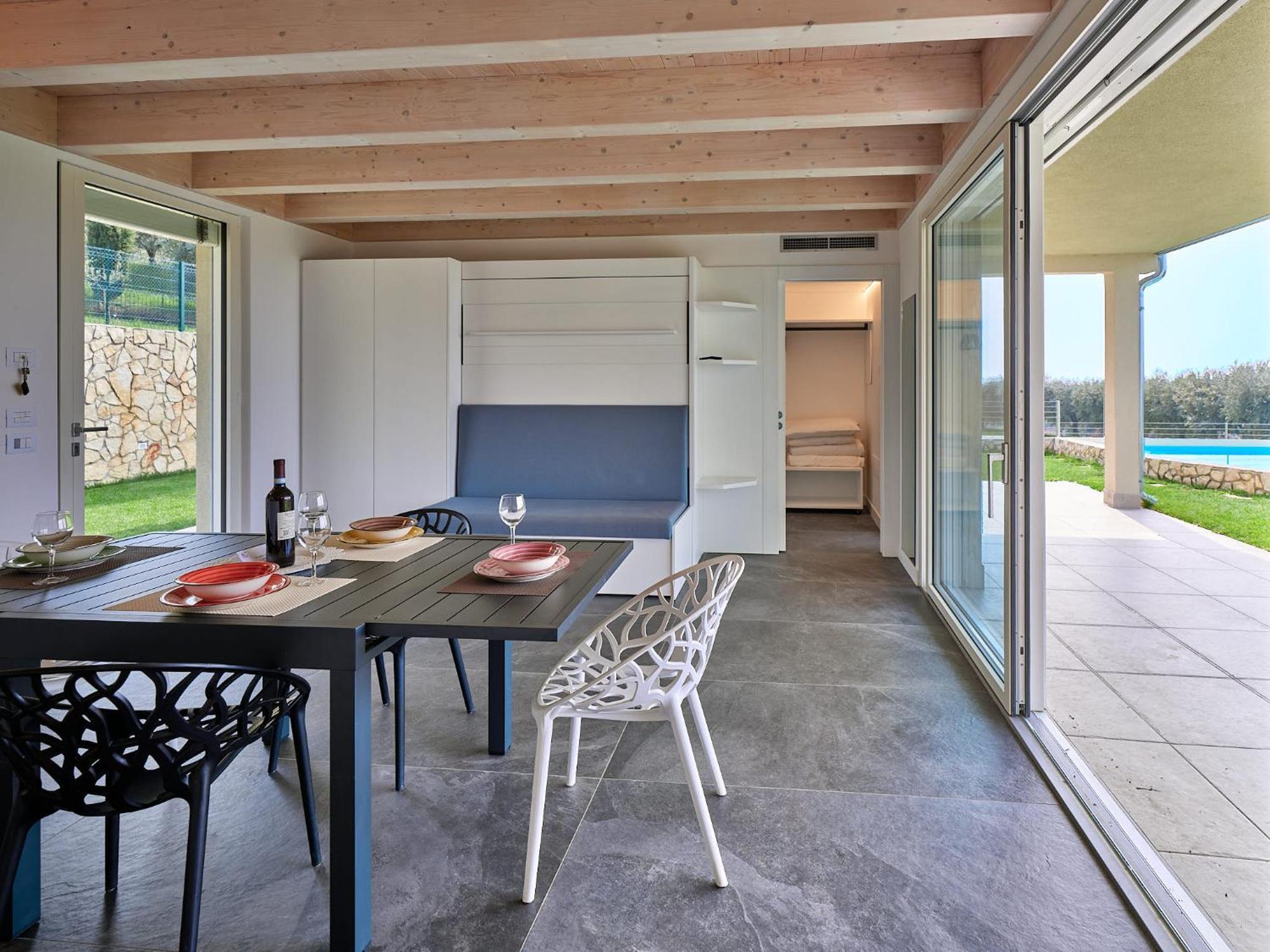 ברדולינו Villa Sunny Lake Suites מראה חיצוני תמונה