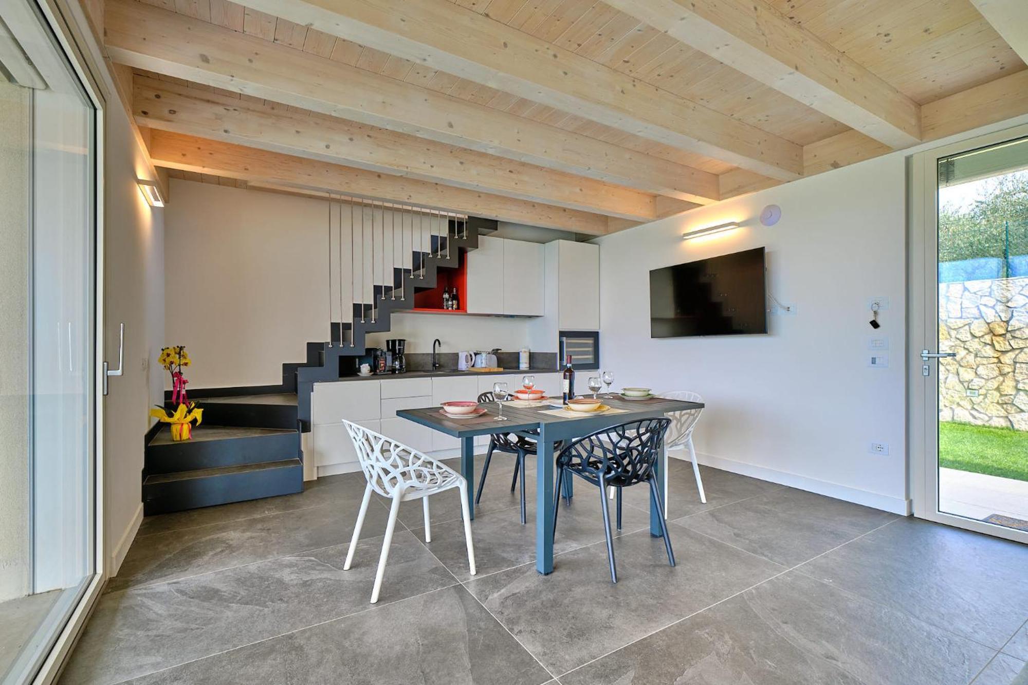 ברדולינו Villa Sunny Lake Suites מראה חיצוני תמונה